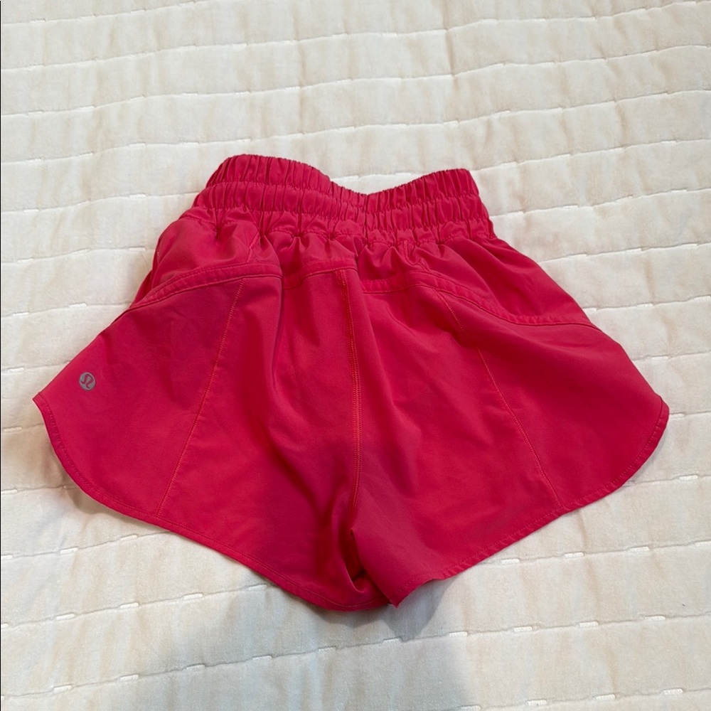 lululemon athletica Women's lipgloss pink shorts size 2